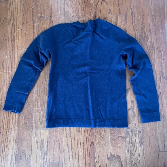 J. Crew Factory Navy Wool Teddie Sweater Size Small - Picture 3 of 4